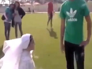 بالفيديو.. عرض زواج يتحول الى كارثة !