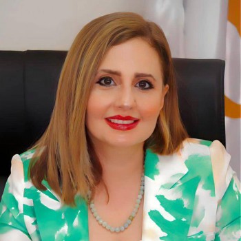 إيمان درنيقة الكمالي