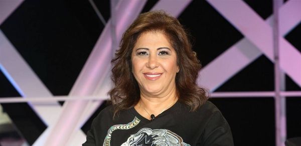ليلى عبد اللطيف تطلق توقعات جديدة: حزن يلف الطائفة السنية.. والدولار؟