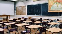 متعاقدو الاساسي: نصف التعليم الخاص 