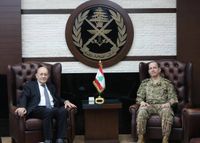 آخر التطورات في لبنان والمنطقة بين هيكل ولودريان