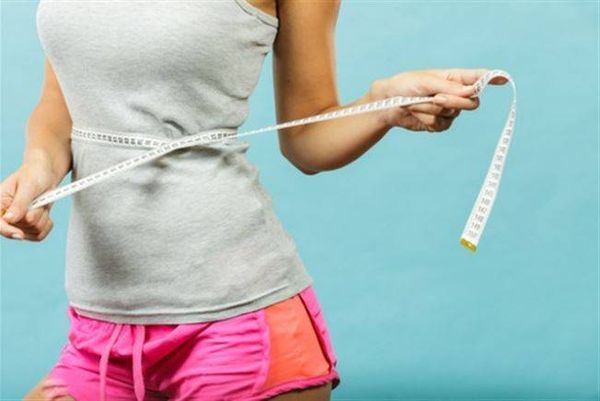 ما هي الطرق المنزلية الفعالة لتذويب دهون البطن؟