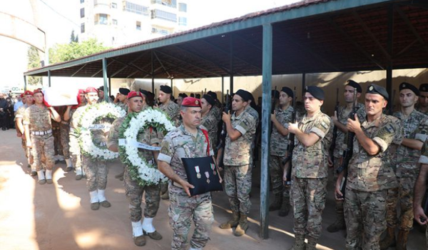 قيادة الجيش وأهالي الغبيري شيّعوا
الرقيب الشهيد محمد الحسيني