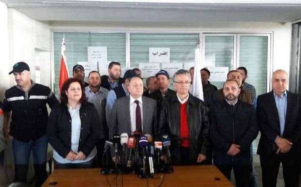 إعتصام لموظفي «أوجيرو» في مركز بئر حسن