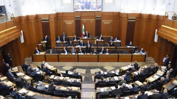 إليكم نتائج الاقتراع الأول للجلسة الأولى لانتخاب رئيس للجمهورية