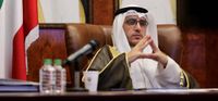 الكويت تؤكد عزمها توسيع العلاقات مع إيران