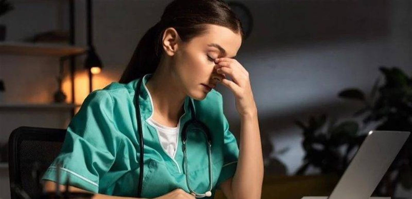 العمل الليلي يهدد صحتك.. نصائح ذهبية لنوم أفضل