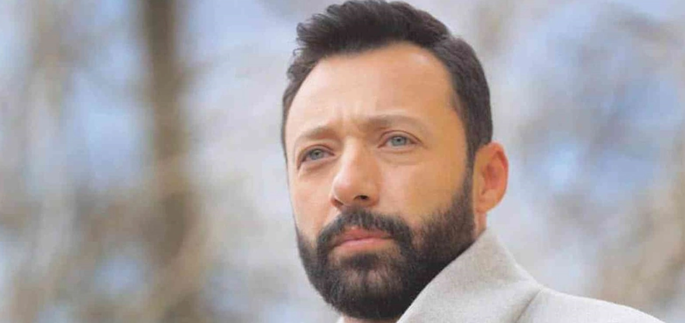 أحمد فهمي يعلن مفاجأة عن فريق "واما".. ماذا قال؟



Advertisement


وأوضح فهمي، أن أعضاء الفريق مؤمنون أن كل نجاحاتهم الف