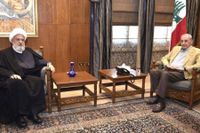 بري عرض التطوّرات مع الخطيب وأبو الحسن
الرفاعي: أبدى تفهّماً حول قضيّة العفو العام