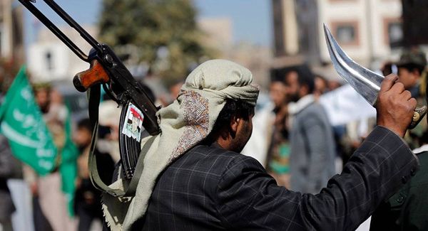 "أنصار الله" تعلن مهاجمة مواقع للتحالف في محافظة الجوف الحدودية