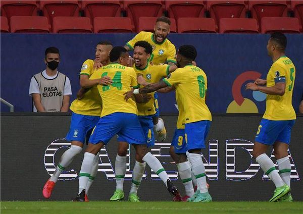 كوبا أميركا : فوز سهل للبرازيل على فنزويلا (3-0)