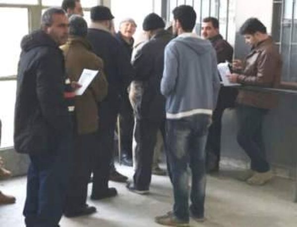 معقبو معاملات تسجيل السيارات: لارسال صناديق ايصالات للمالية الى مركز العيرونية