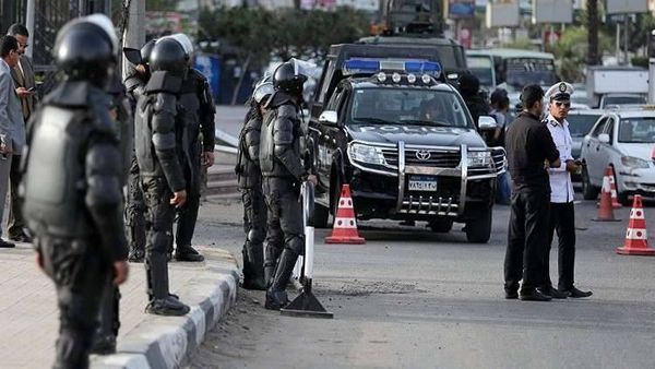 ربة منزل تنفذ خطة ماكرة لقتل عشيقة زوجها