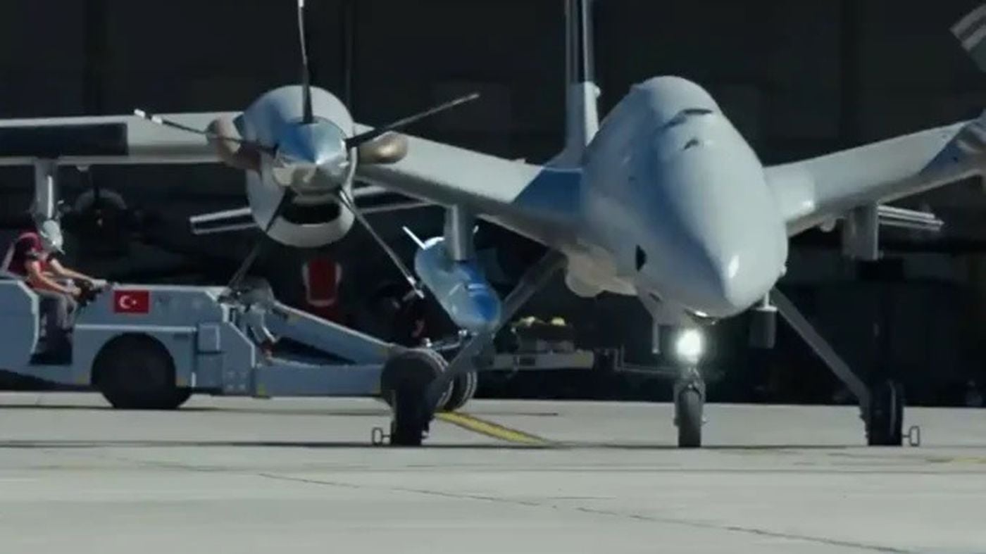 تركيا تختبر إطلاق الصاروخ الباليستي "UAV-300" من مسيّرة "أكينجي"