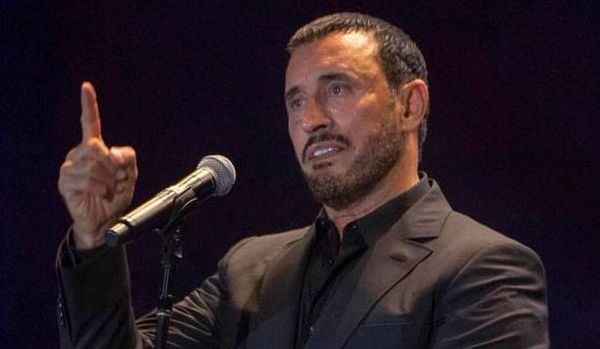 كاظم الساهر «غنى الحب» في بيت الدين