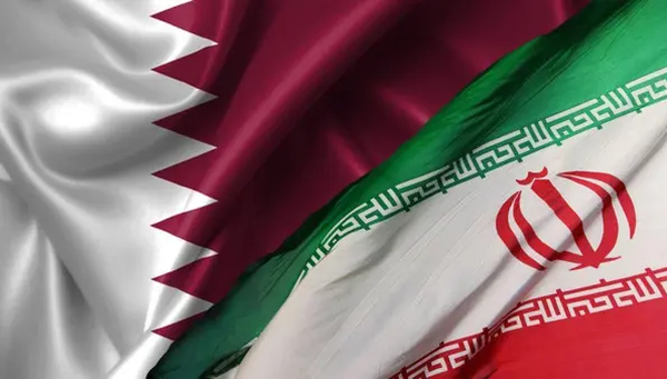 في طهران.. رئيس الوزراء القطري وقاليباف يبحثان جهود خفض التصعيد