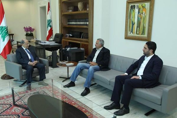 رئيس الجمهورية استقبل ارسلان والغريب ويواصل اتصالاته لمعالجة حادثة قبرشمون