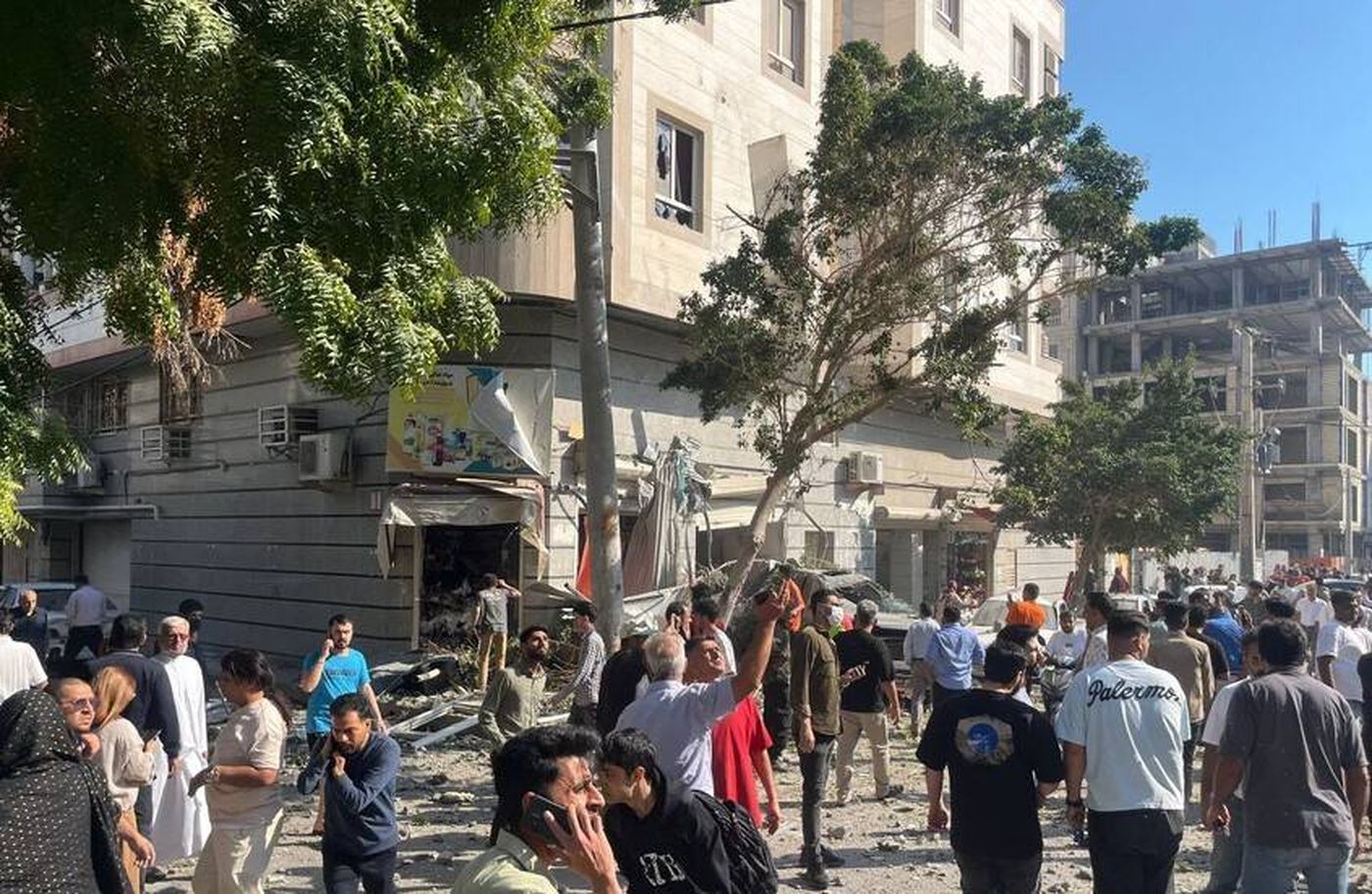 انفجاران في بندر عباس والأهواز جنوب إيران.. كيف علّقت 