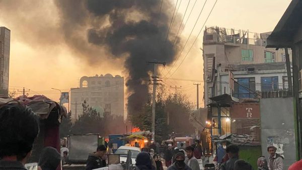 قتلى وجرحى بانفجار يستهدف فندقاً في الحي التجاري بكابول