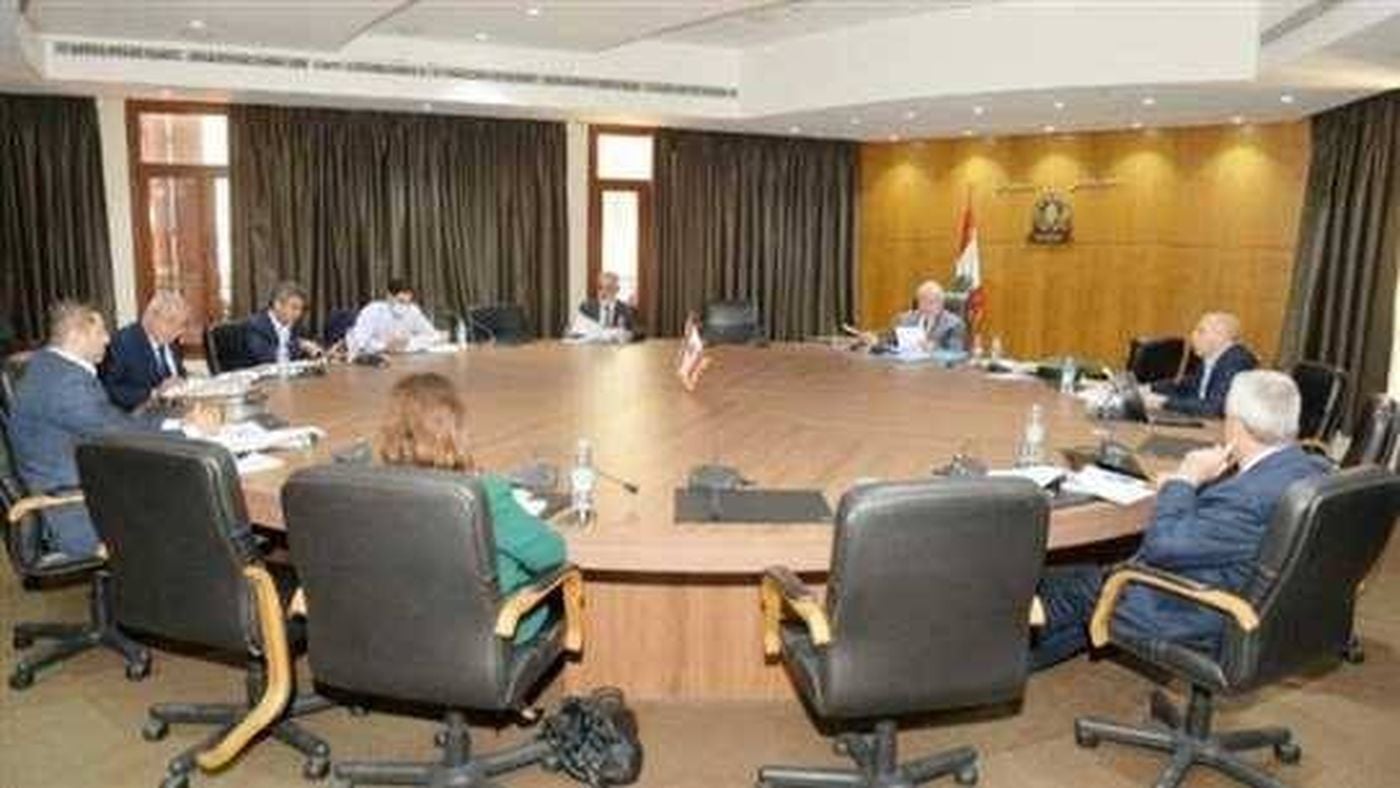 فرعية الدفاع تابعت درس قانون البلديات عبر اقتراحات القوانين