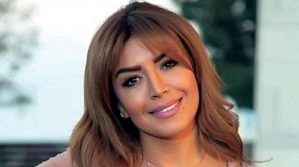 أمل بوشوشة تخطف الانظار في صورة جريئة و جذابة