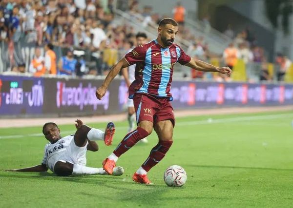 بعد ظهوره الأول مع طرابزون... لماذا تعرض محمد صلاح لهذه الحملة الشرسة؟