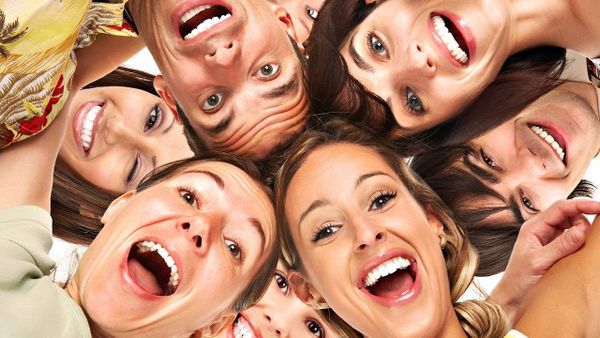 اليوم العالمي للسعادة: 5 أمور تعزّز إحساسك بالرضا