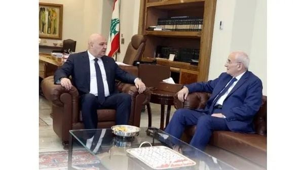 عون بحث مع منسى الأمن وأوضاع الجيش
