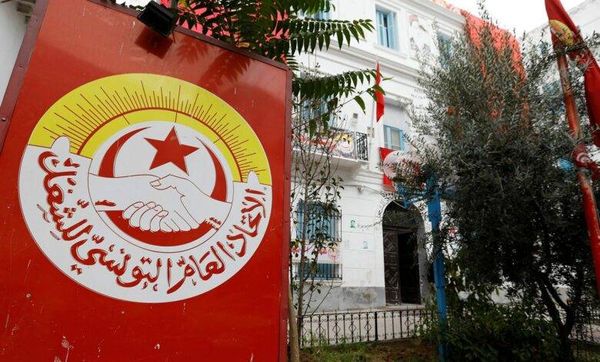 تونس... الحكومة واتحاد الشغل يتبادلان الاتهامات