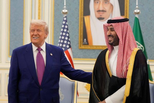اتصال بين ترامب وابن سلمان يتناول التطورات الإقليمية ومفاوضات واشنطن وطهران