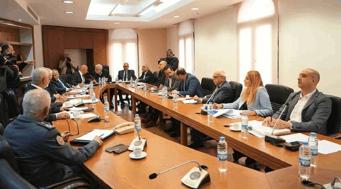 “لجنة الدفاع الوطني” تحيل ملفات عقارية وأمنية إلى الجهات المختصة