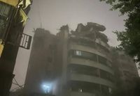 العدوان مستمرّ: غارات على صور والضاحية وإصابات بين المسعفين