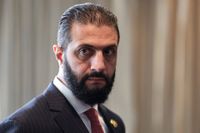 الشرع يدعم جهود عون لنزع سلاح حزب الله!
