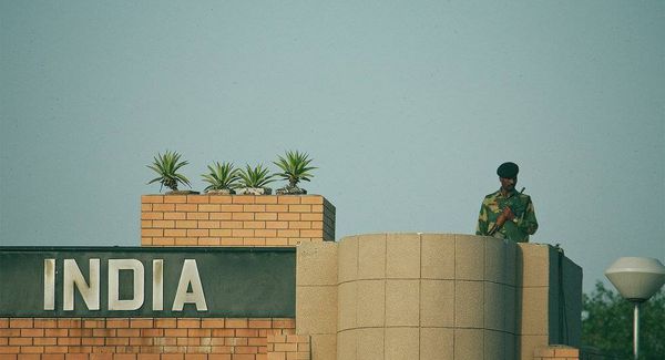انفجار قوي يهز قاعدة جوية هندية