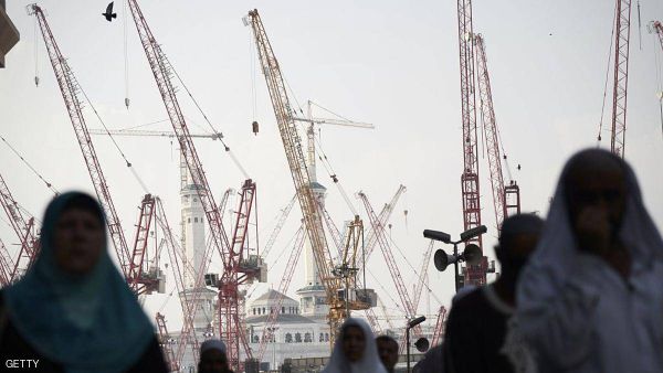 مجموعة بن لادن السعودية تستغني عن 77 ألف عامل