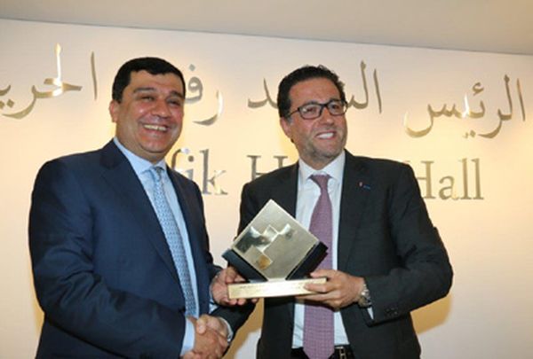 رئيس «الميدل ايست» : نتائجنا أعلى من نتائج معظم شركات الطيران الأوروبيّة
حظر الطيران اللبناني في الأجواء الأوروبيّة محور حفل التكريم
الذي أقامه شقير للحوت في غرفة تجارة بيروت