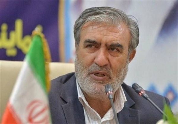 عزيزي: إيران لن تتخلى عن مبدأ تخصيب اليورانيوم