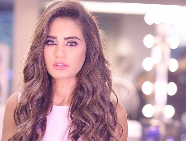 إيميه صياح تهرب من منزلها الزوجي.. وهذا ما كشفته!