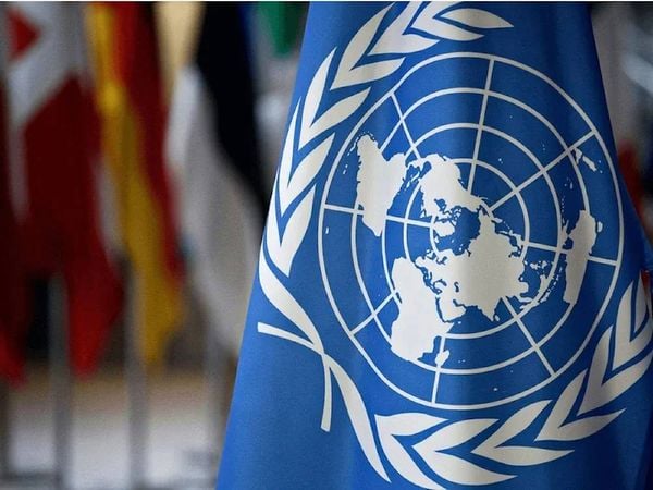 مسؤولة أممية: 30 محافظة إيرانية تضررت من الحربوأكثر من 3400 شهيد