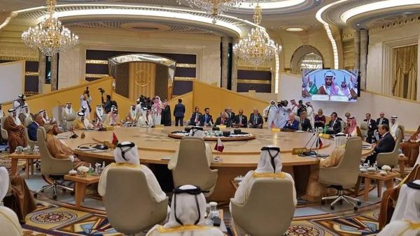 البيان الختامي لقمة جدة: دعم سيادة لبنان وأمنه واستقراره وجميع الإصلاحات اللازمة لتحقيق تعافيه الاقتصادي