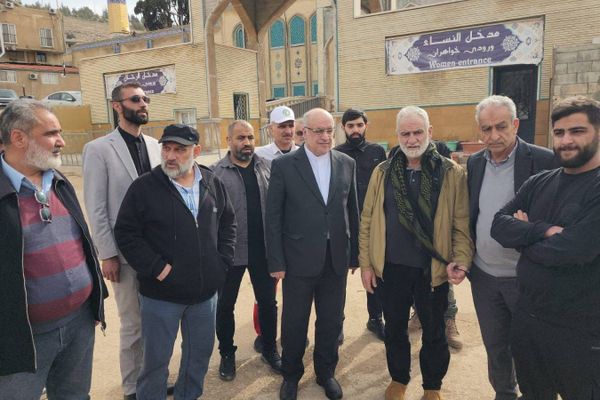 تفقّد مقام السيّدة خولة في بعلبك ... وحزب الله كرّمه لمناسبة انتهاء مهمّته
أماني: من واجب السفارة الإيرانيّة أن تكون
الى جانب الشعب اللبناني لمواجهة خسائر الحرب