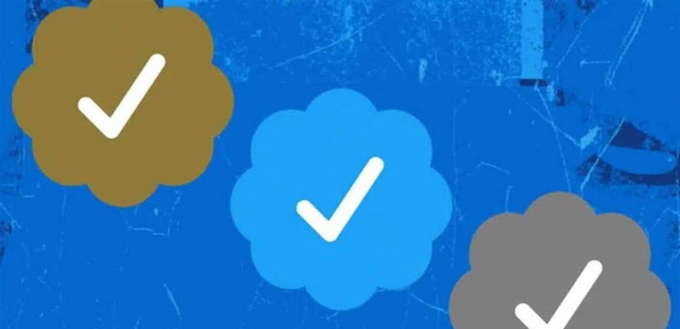 تويتر تفرض رسوماً باهظة مقابل علامة التوثيق الذهبية