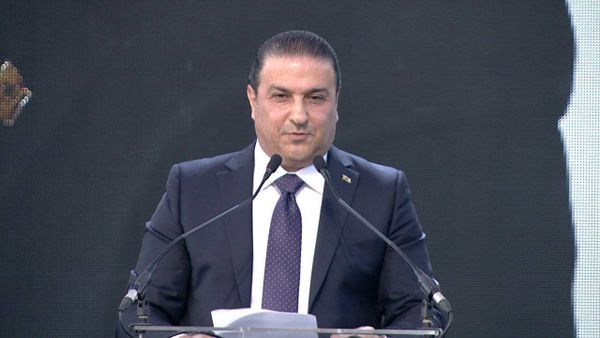 سعد:  تحية خاصة هذا العام للطبيبات والممرضات