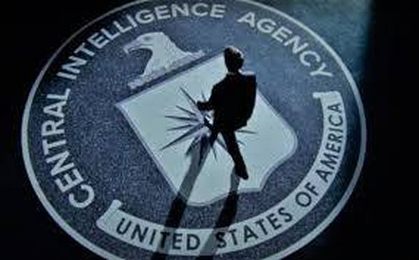 كيف علّق الرئيس السابق للـ "CIA" على تهديد ترامب للدول التي عارضت قراره بشأن القدس؟
