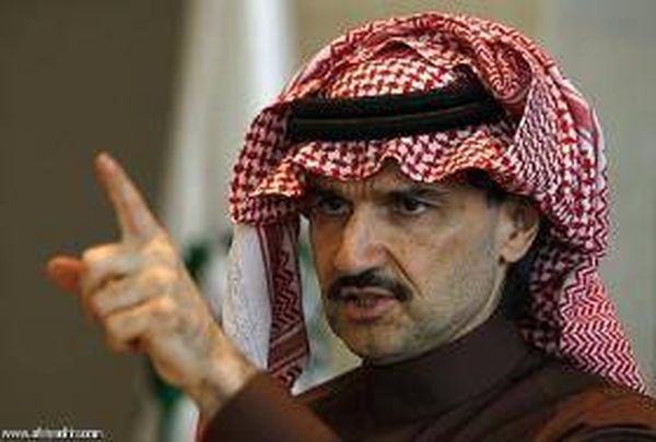 الوليد بن طلال لـ "ترامب": أنت عار على أمريكا.. صورة