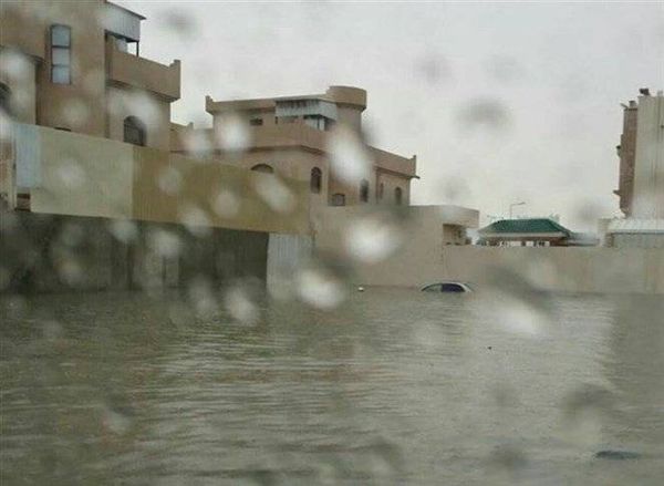بالصور: فيضانات في الدوحة