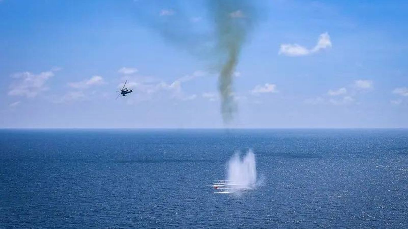 8 قتلى بضربات أميركية استهدفت قوارب لـ