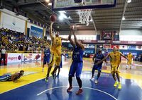 بطولة لبنان في كرة السلة :
الرياضي يتخطى المتحد (66-60) بعد التمديد