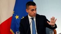 إيطاليا وفرنسا تؤكدان ضرورة العمل على تجنب "دوامة تصعيدية" في أزمة أوكرانيا