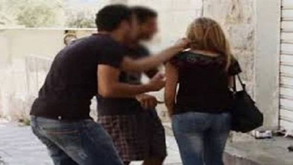 سمية فتاة عشرينية تروي قصتها : هكذا تحرّش بي …